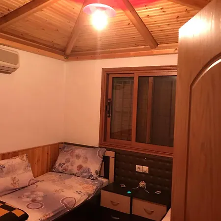 Bujtina Anesi Apartman Polican (Gjirokaster)