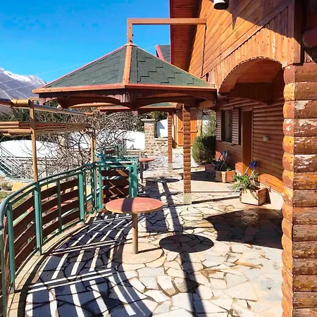 Apartman Bujtina Anesi Polican (Gjirokaster)