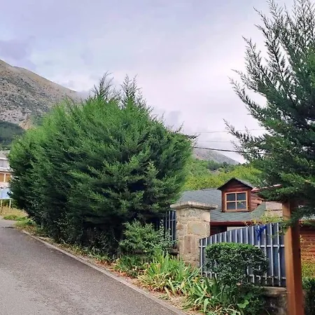 Bujtina Anesi Apartman