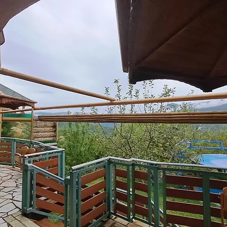 Bujtina Anesi * Polican (Gjirokaster)