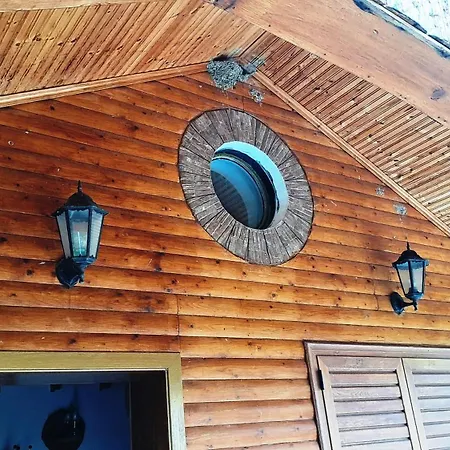 Apartman Bujtina Anesi