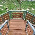 Bujtina Anesi * Polican (Gjirokaster)