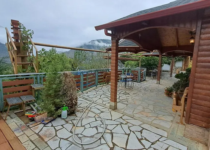 Bujtina Anesi דירה Polican (Gjirokaster)