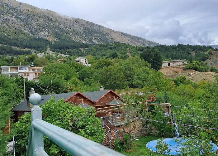 דירה Bujtina Anesi